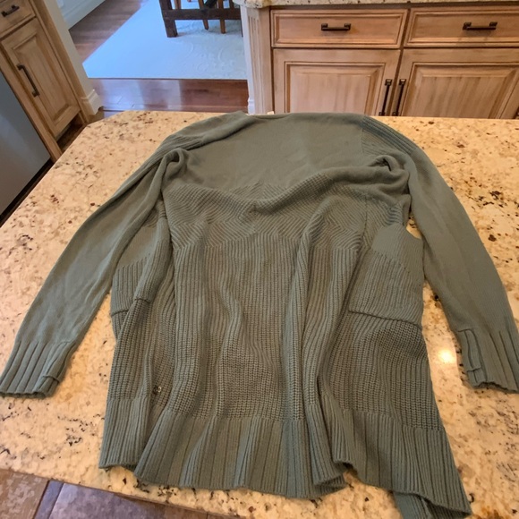 Lululemon Sincerely Yours Cardigan Sweater Wrap Sage Green Small EUC Worn Once - Picture 3 of 4